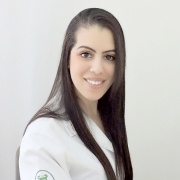 Dra Milena Marques